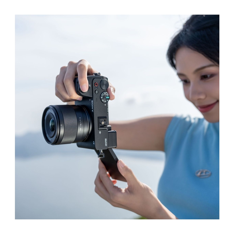 AF 15mm f/1.7 Sony E