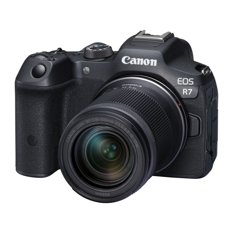EOS R7 + RF-S 18-150mm IS STM