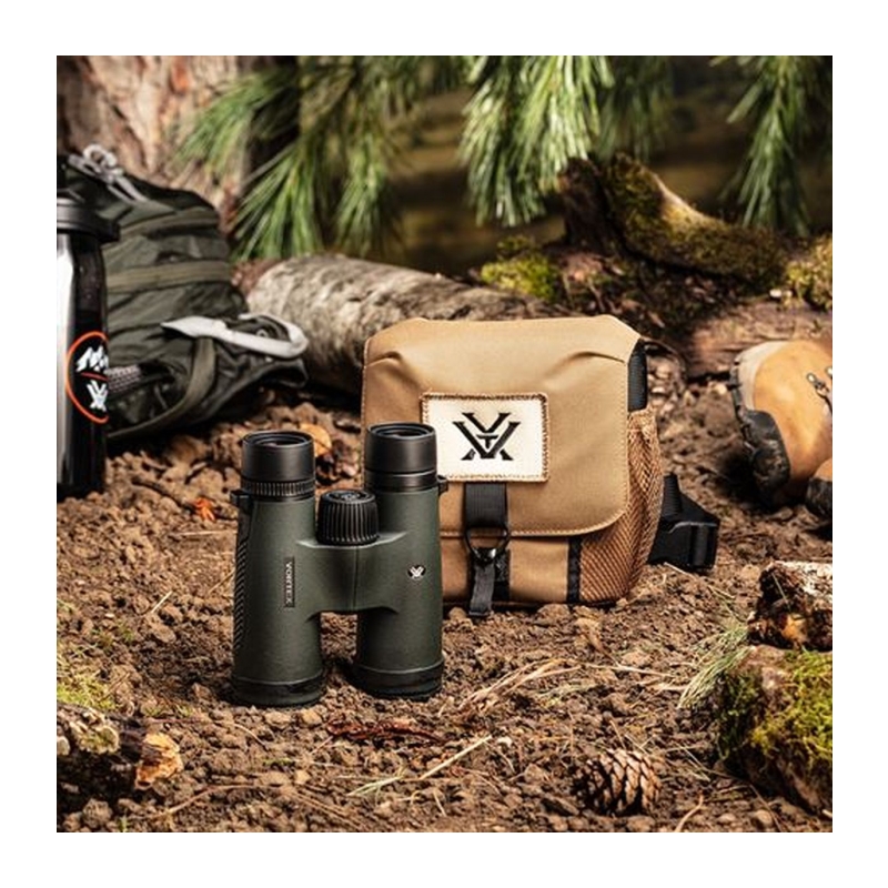 Triumph HD 10x42 Binocular
