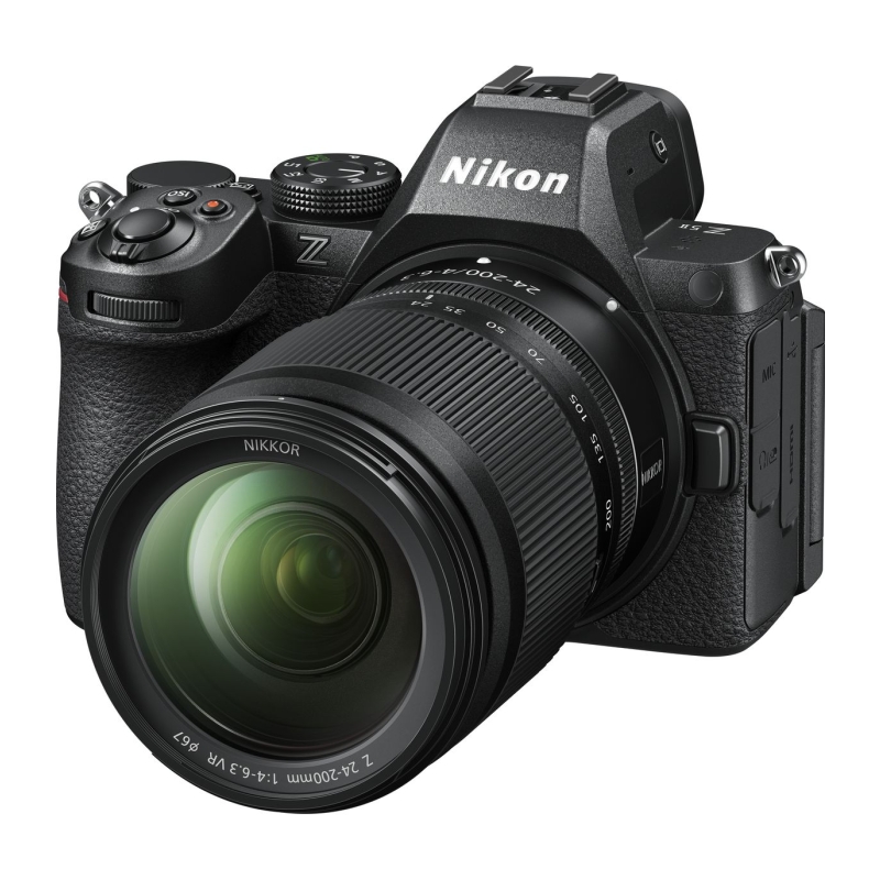 Z5II Kit met NIKKOR Z 24-200mm f/4-6.3 VR