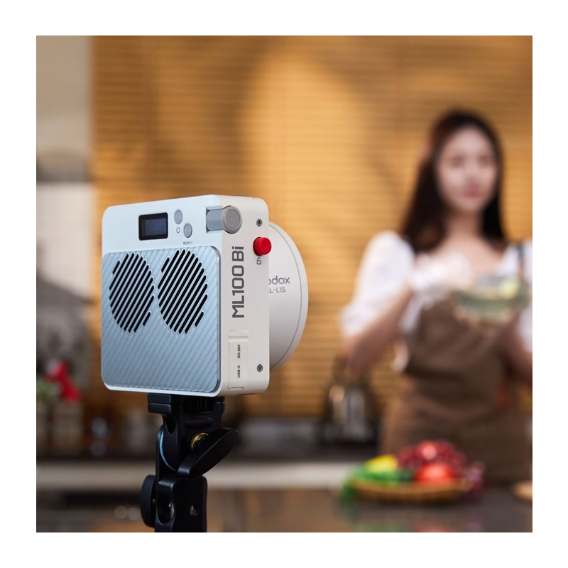 ML100BI Bi-Colour LED Video Light Kit 2