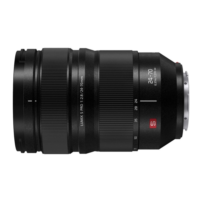 LUMIX S Pro 24-70mm f/2.8 L-Mount