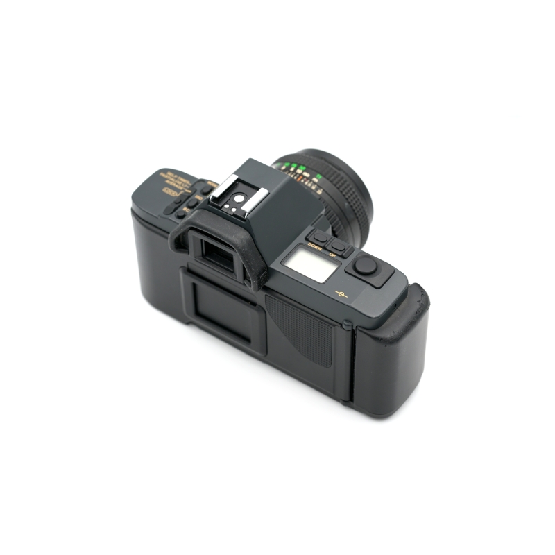 T70 + nFD 50mm f1.8 Occasion