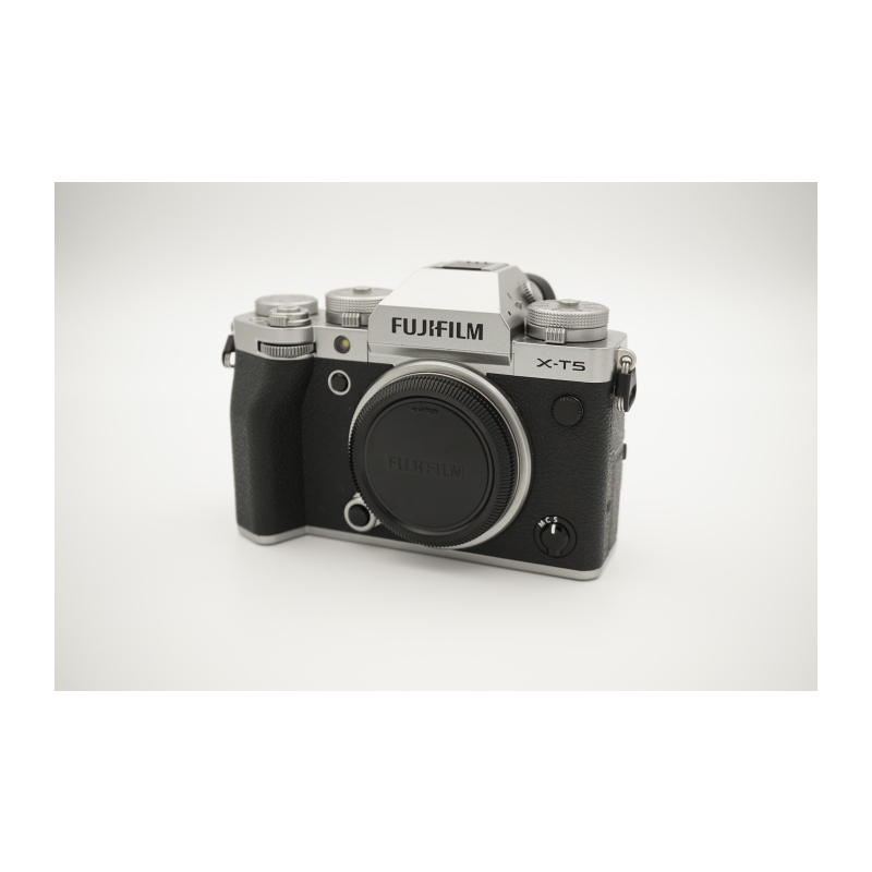 X-T5 Body Silver - Tweedehands