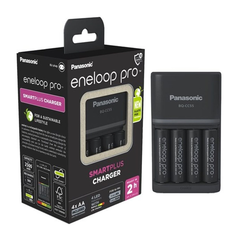 CC55 Fast Charger w/ 4X AA 2500 mAh Eneloop Pro