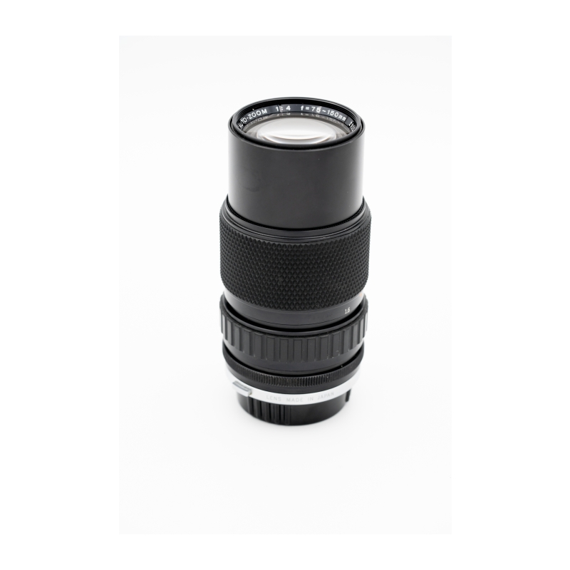 OM-2N + Zuiko 50mm f/1.8 + Zuiko 75-150mm f/4 – Occasion