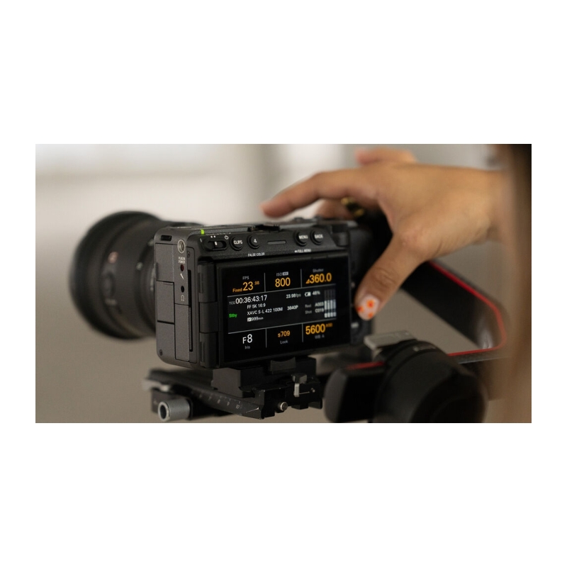 LME-FX5 FullFrame Camcorder Body & XLR Grip