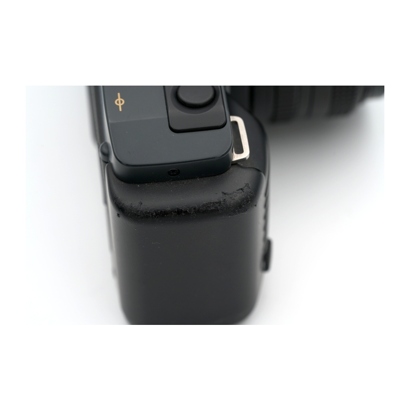 T70 + nFD 50mm f1.8 Occasion