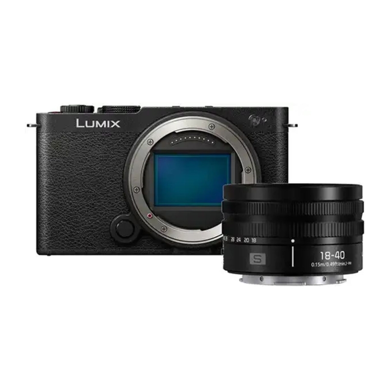 LUMIX S9 Jet Black + S 18-40mm f/4.5-6.3