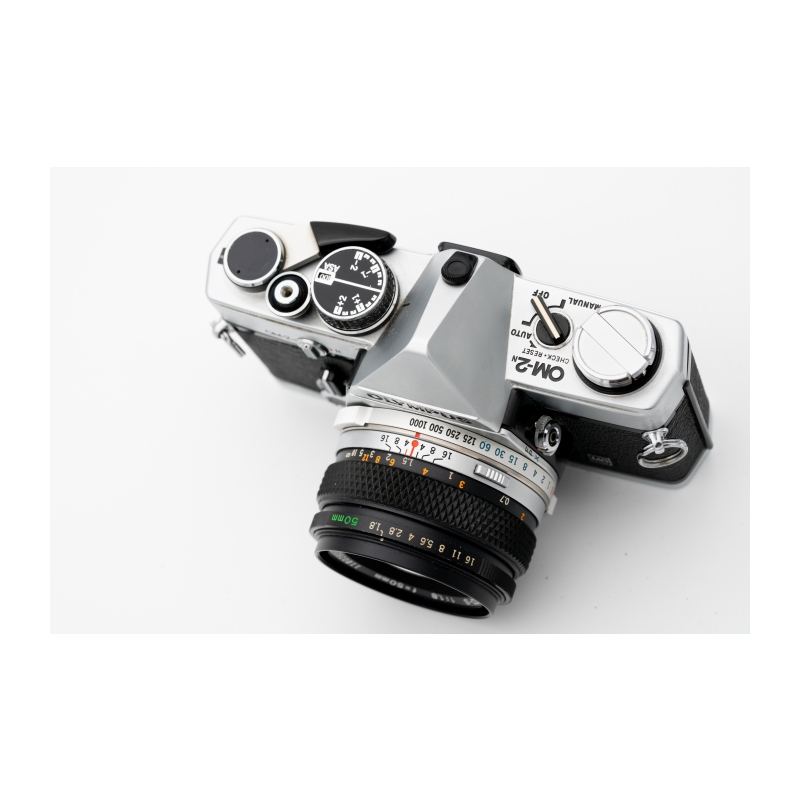 OM-2N + Zuiko 50mm f/1.8 + Zuiko 75-150mm f/4 – Occasion