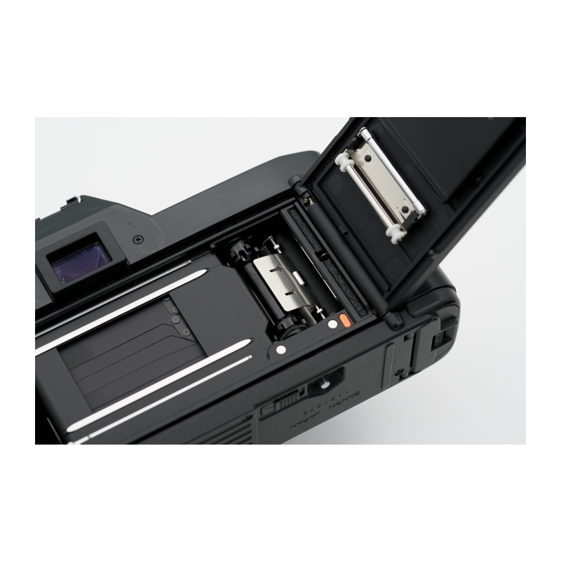 T70 + FD 50mm f1.8 Occasion