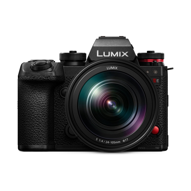 LUMIX DC-S1II + S 24-105mm f/4.0