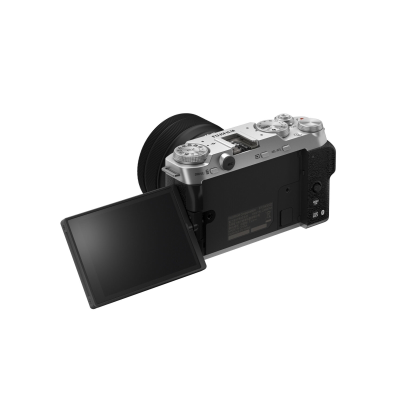 X-M5 Silver + XC15-45mm f/3.5-5.6 OIS PZ