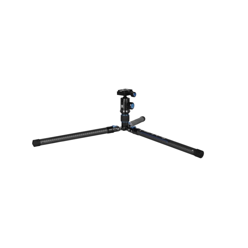 AT125+B-00K Lightweight Traveler Tripod