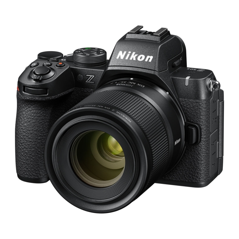 Nikkor Z DX MC 35mm f/1.7