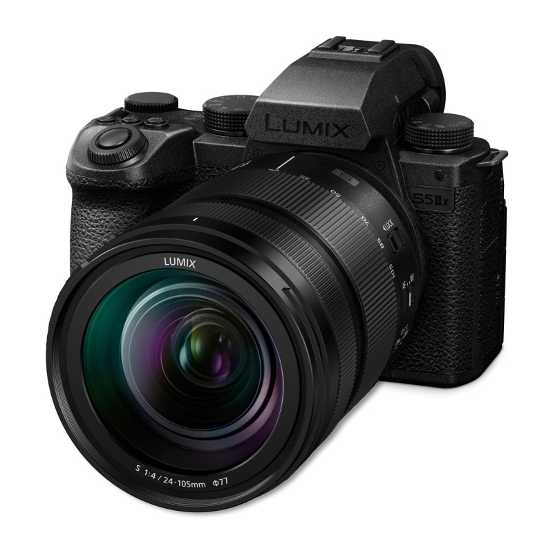 LUMIX S5II X + 24-105mm f/4.0 Macro OIS