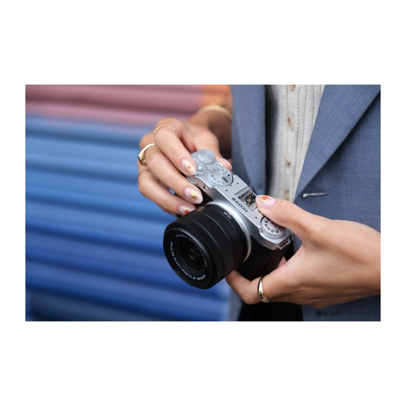 X-M5 Silver + XC15-45mm f/3.5-5.6 OIS PZ