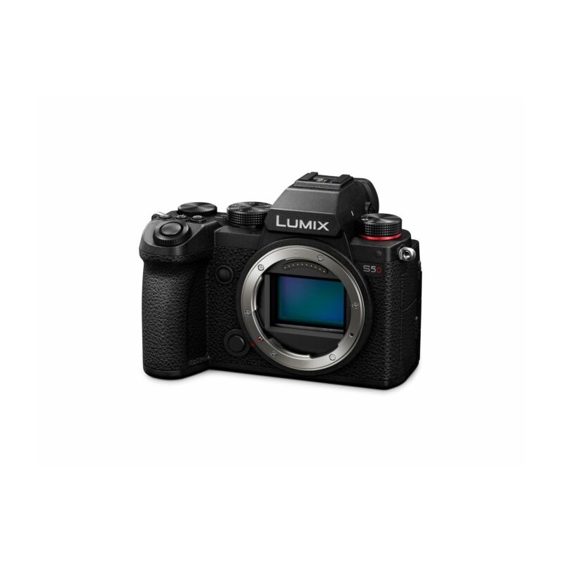 LUMIX S5D Black + S 18-40mm f/4.5-6.3