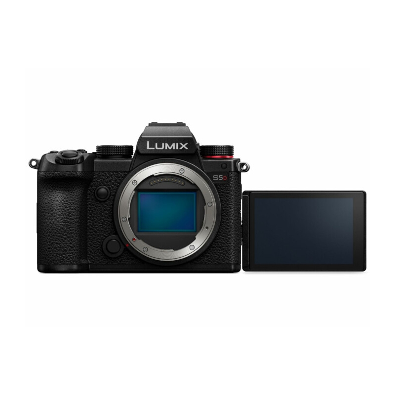 LUMIX S5D Black + S 18-40mm f/4.5-6.3
