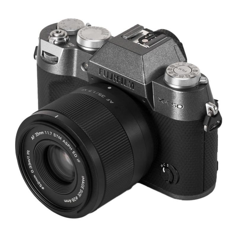 35mm f/1.7 Fuji XF