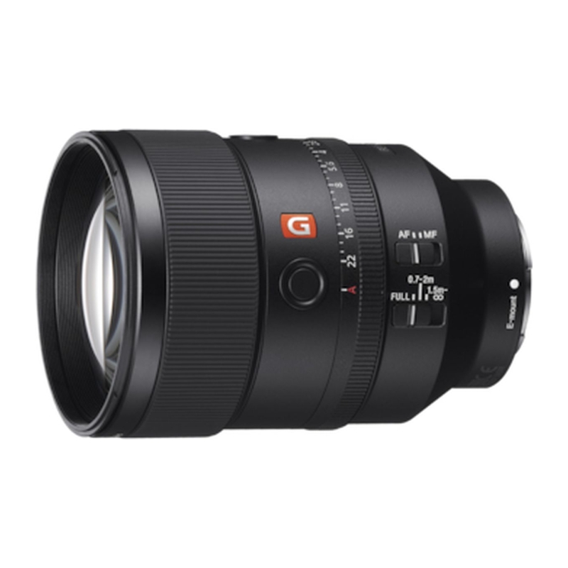 SEL 135mm f/1.8 GM FE