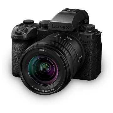 LUMIX S5II X + 20-60mm f/3.5-5.6 + 50mm f1.8