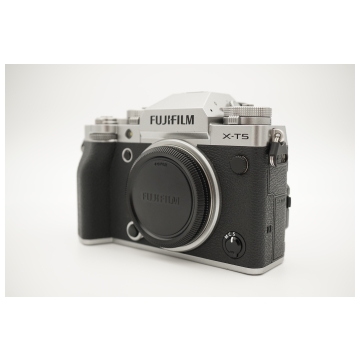 X-T5 Body Silver - Tweedehands