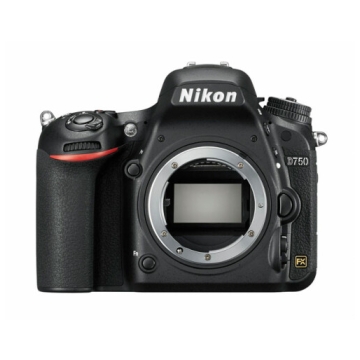 D750 occasion + jupio grip + Nikon 50mm f1.8 + Nikon 85mm f1.8
