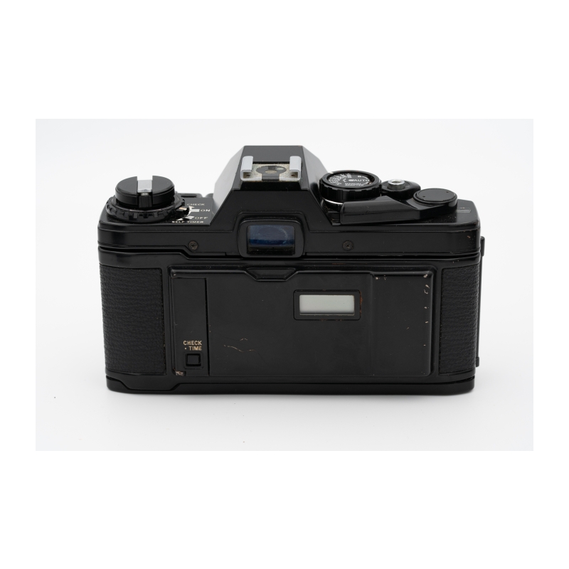 OM 10 zwart met 50mm 1.8 - Occasion
